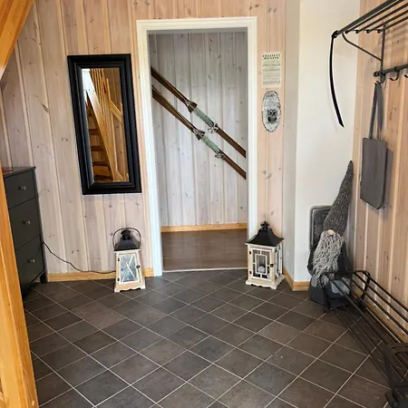 Koselig Hytta Naer Osensjoen Og Alpinanlegg